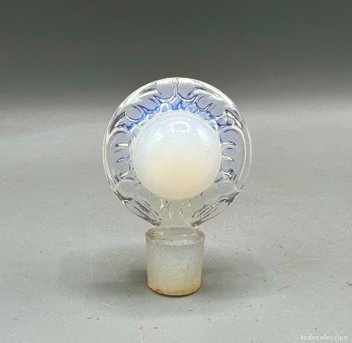 Miniaturas de perfumes antiguos: TAP&Oacute;N SAKS Fifth Avenue TRESOR De La Mer 1939 Sabino Rene Lalique Cristal Opalescente Perla Muy raro