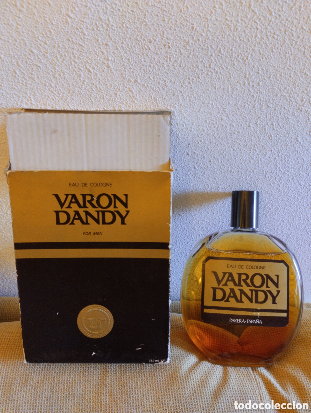 Miniaturas de perfumes antiguos: Frasco colonia Varon Dandy grande antiguo