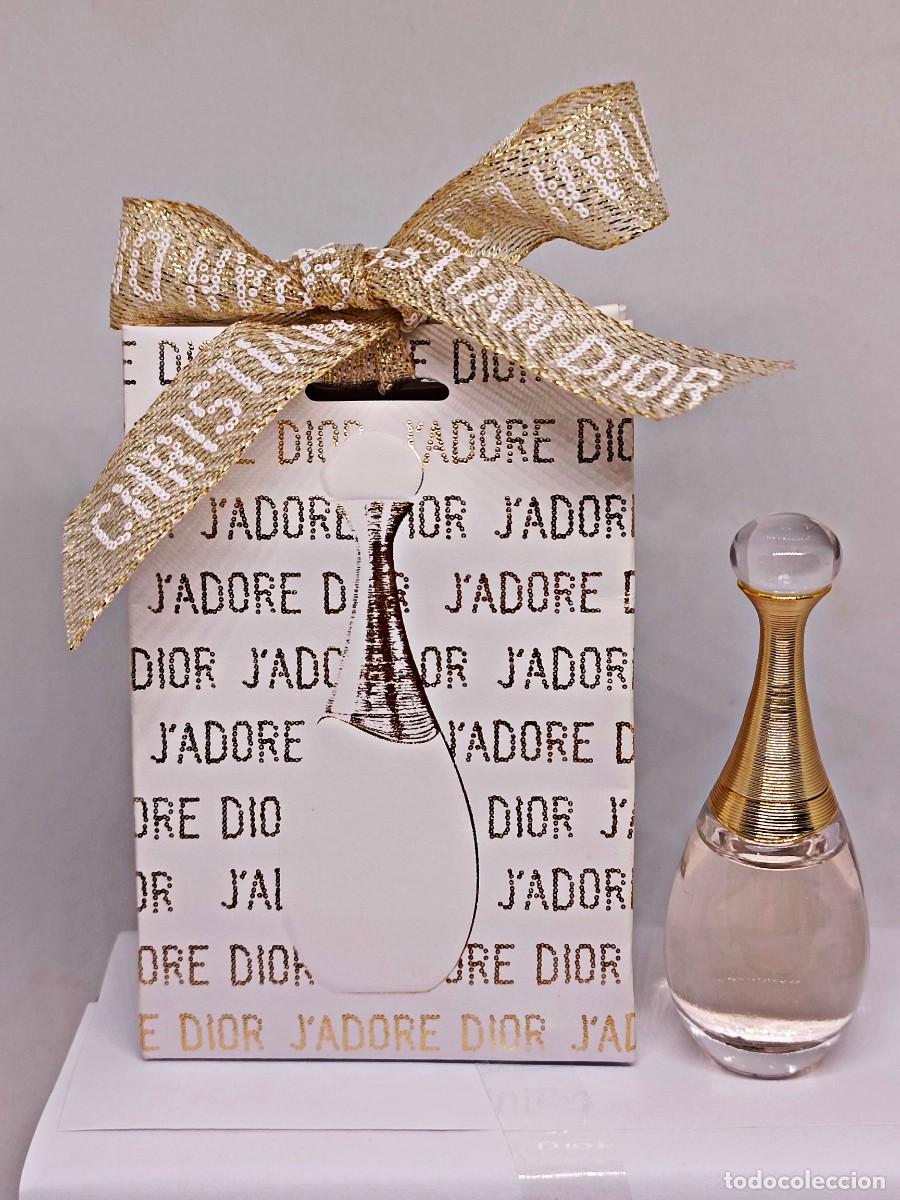 Miniaturen von alten Parf&uuml;men: Miniatura Dior J'adore en bolsita Navidad 2019