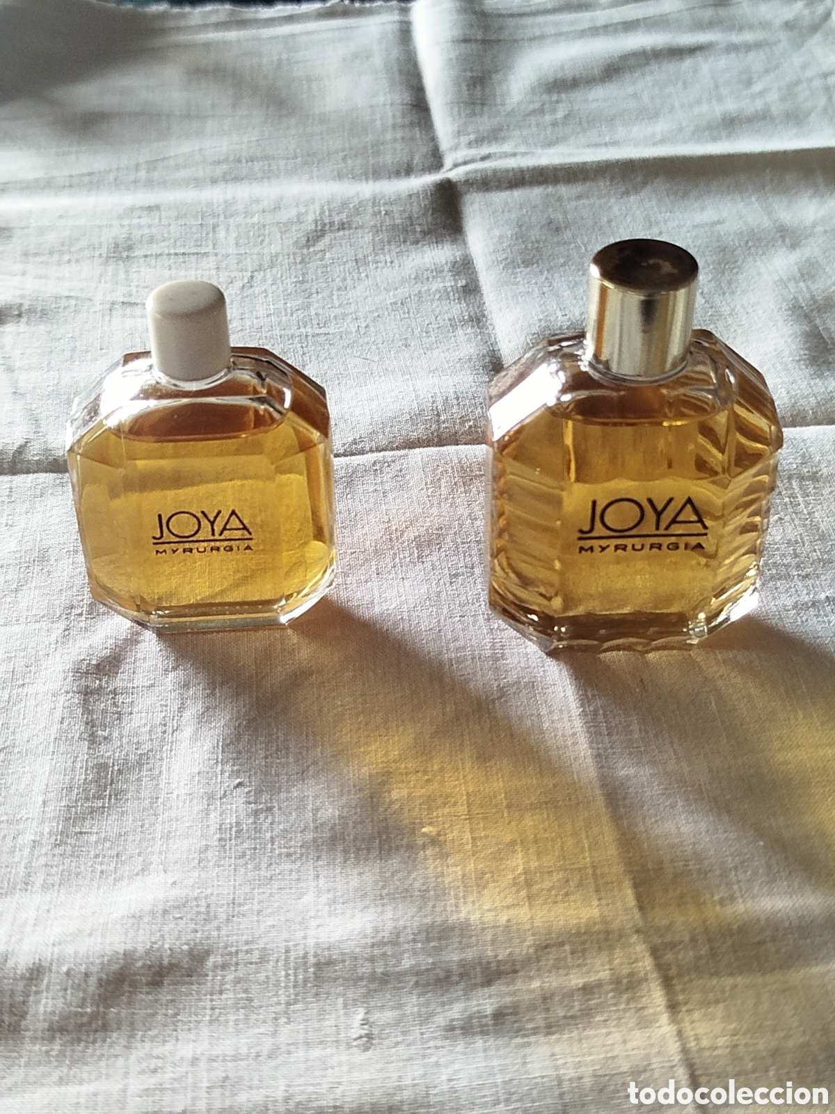 Miniaturas de perfumes antiguos: 2 mini- frasquitos de colonia JOYA de MYRURGIA