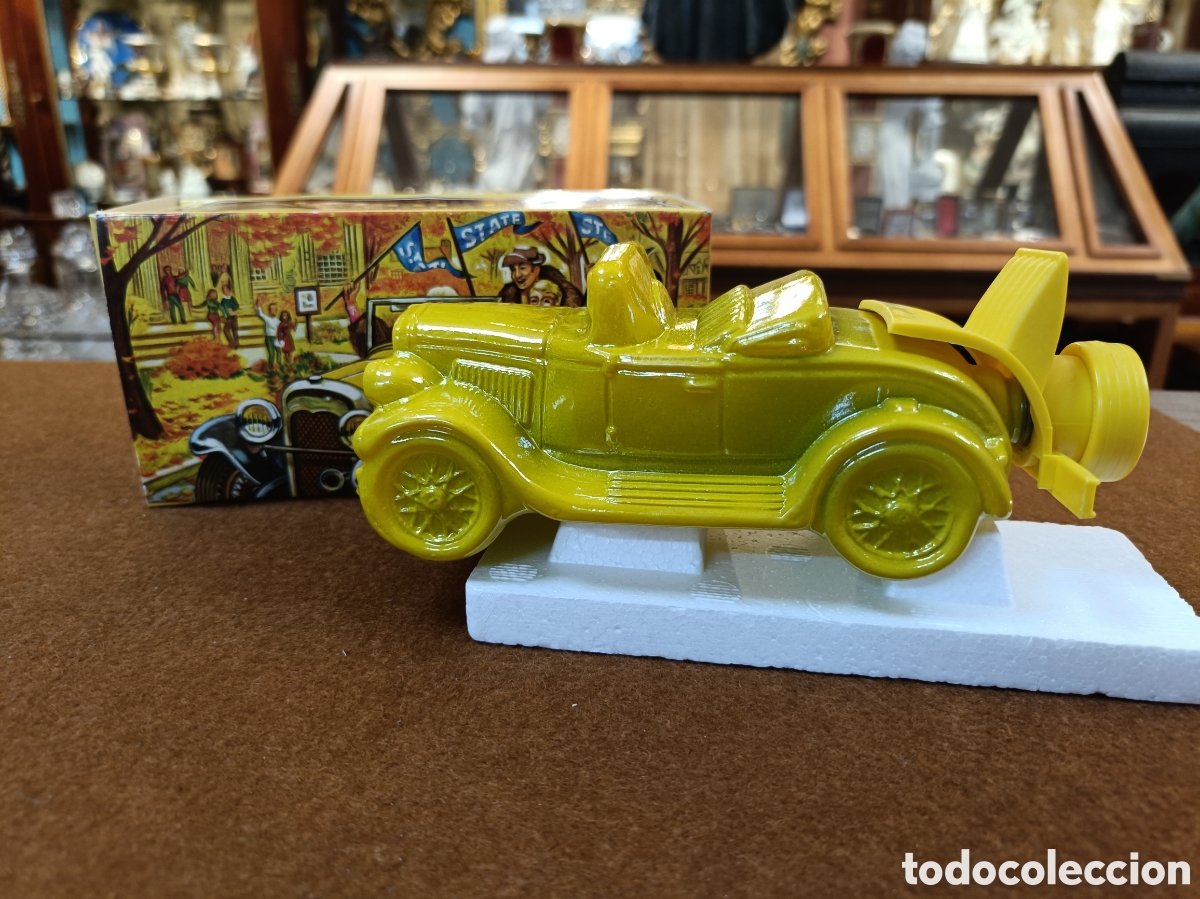 &Eacute;chantillons de parfums anciens: PERFUME, COLONIA, AVON MODELO A RN FORMA DE COCHE. EN CAJA ORIGINAL. NUEVO!!!