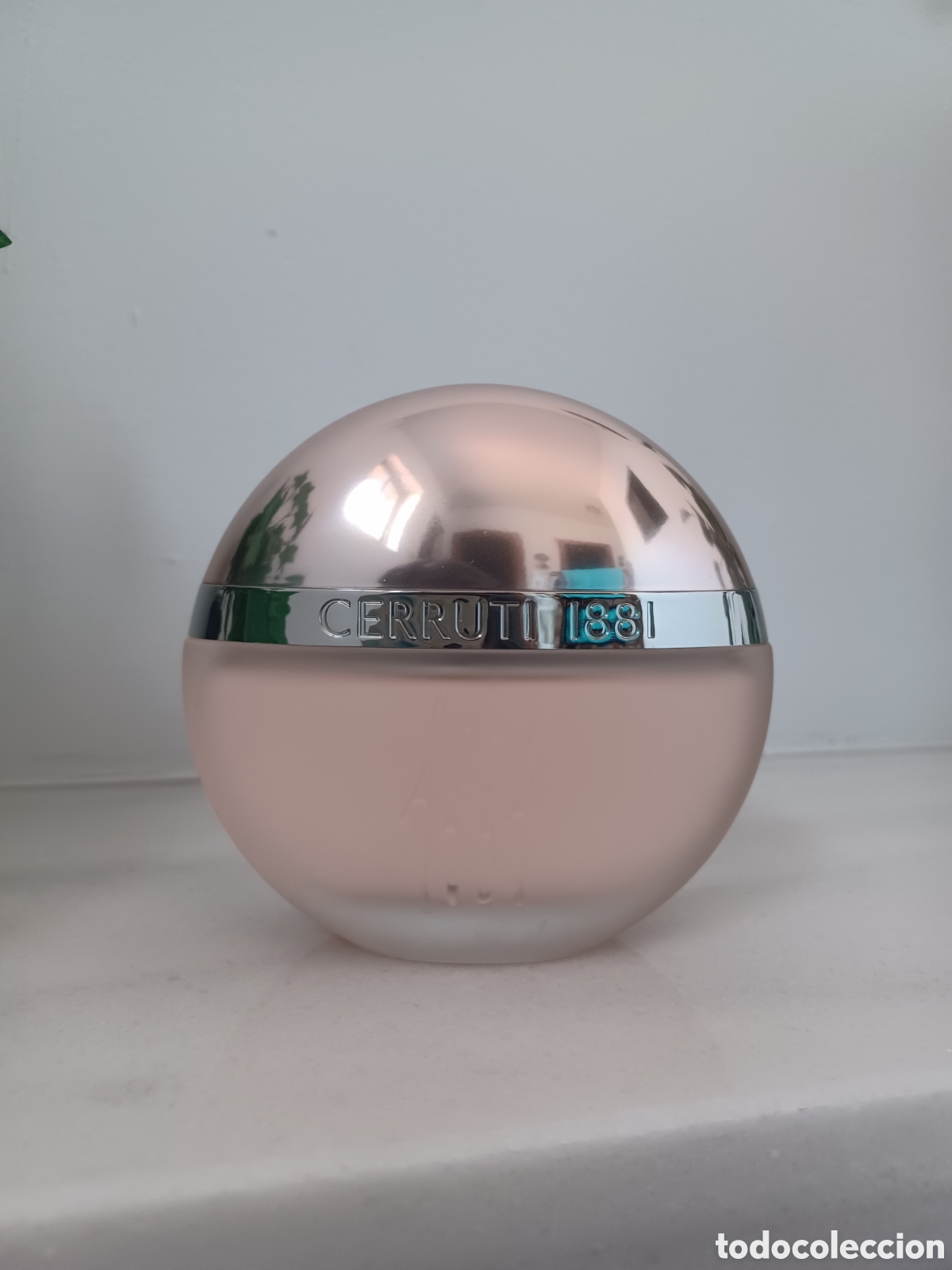 Miniaturas de perfumes antiguos: Eau de toilette Cerruti 1881