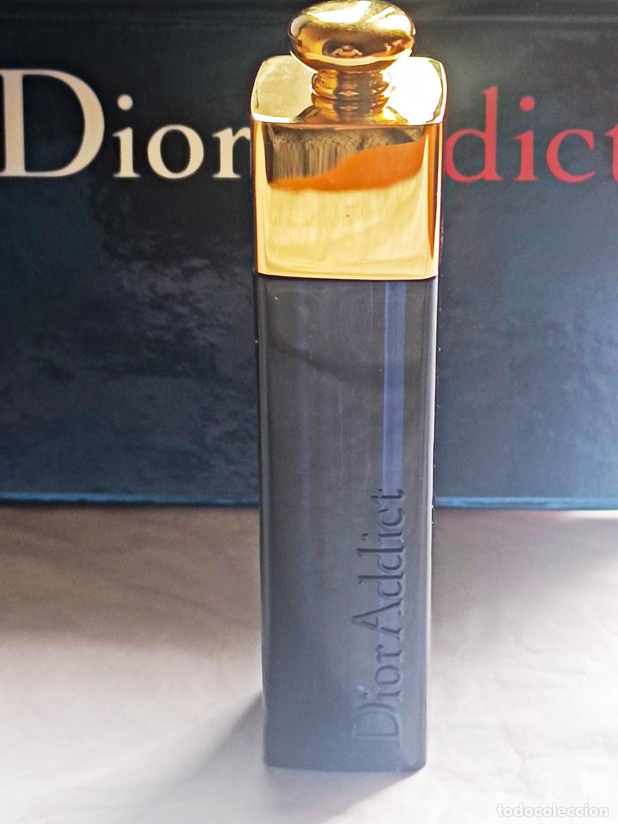 Miniaturas de perfumes antiguos: Cofre con funda recargable Dior Addict para viales de 1,2ml