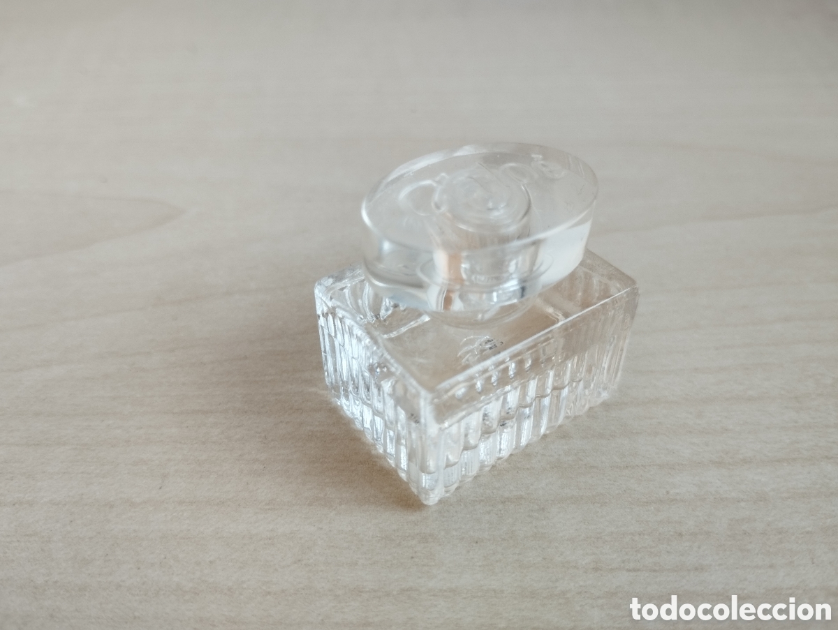Miniaturas de perfumes antiguos: Miniatura de perfume Chloe - Foto 1