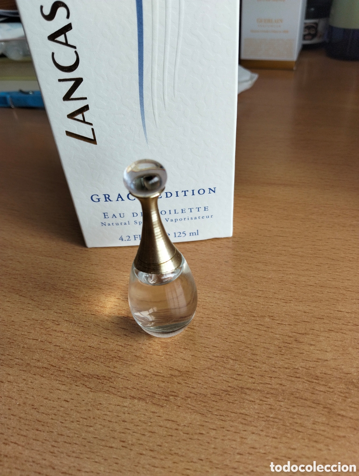 Miniaturas de perfumes antiguos: Dior miniatura de perfume