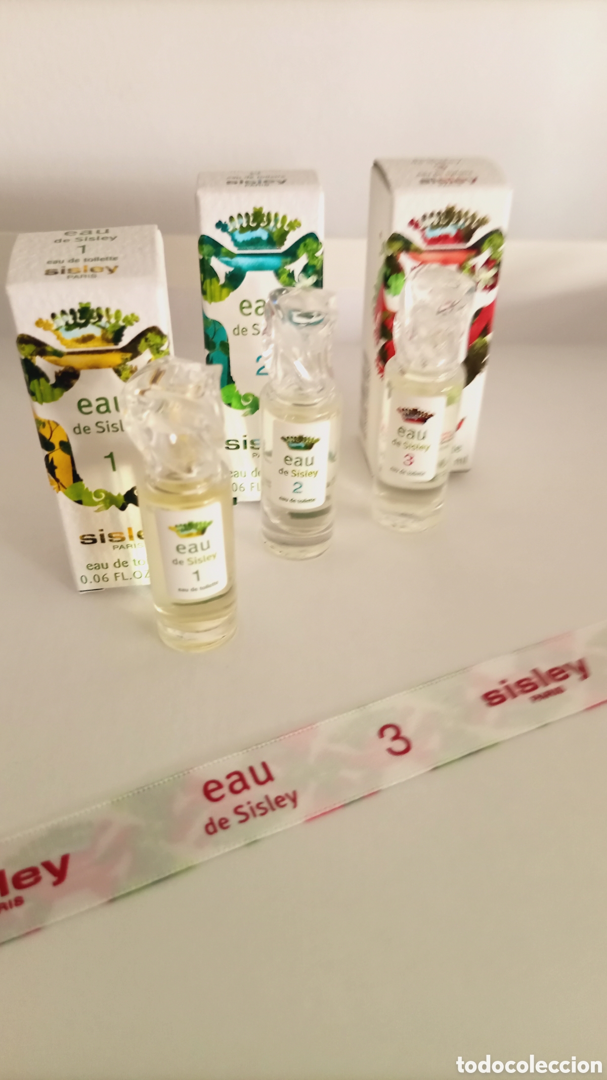 Miniaturas de perfumes antiguos: Lote 3 miniaturas Eau de Sisley 1, 2 y 3 - Sisley Paris - 2 ml EDT c/u con cajas originales