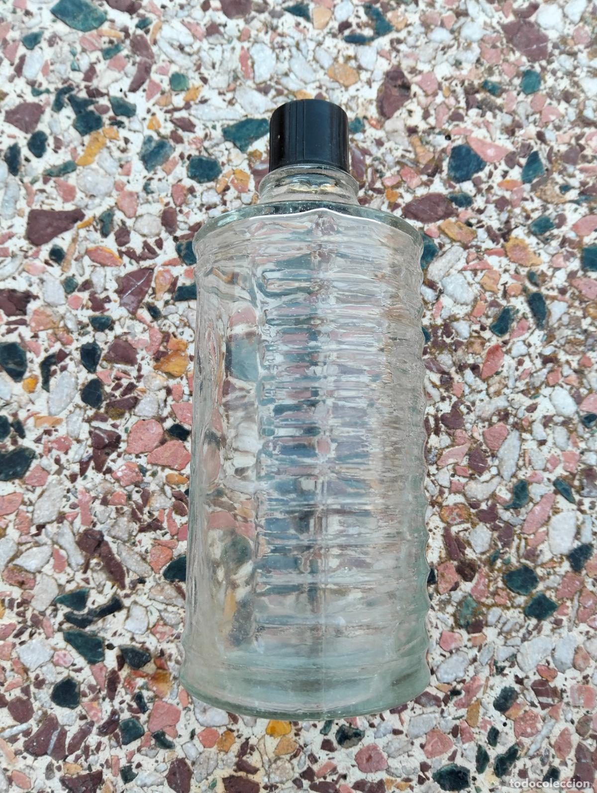 Miniaturen von alten Parf&uuml;men: Antiguo bote frasco de perfume colonia de cristal transparente con tap&oacute;n negro