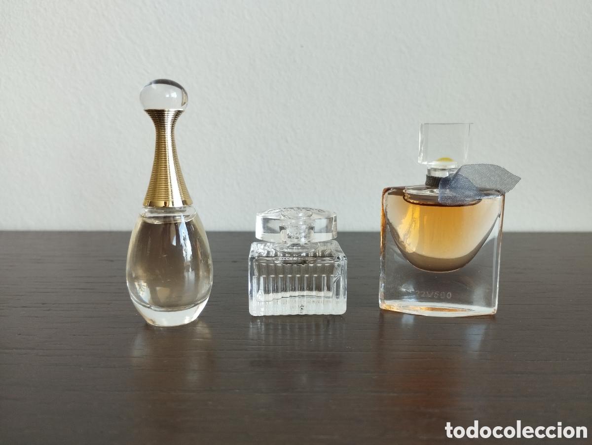 Miniaturas de perfumes antiguos: Tres miniaturas de perfume: Chloe, J'Adore de Dior, La Vie est belle de Lancome