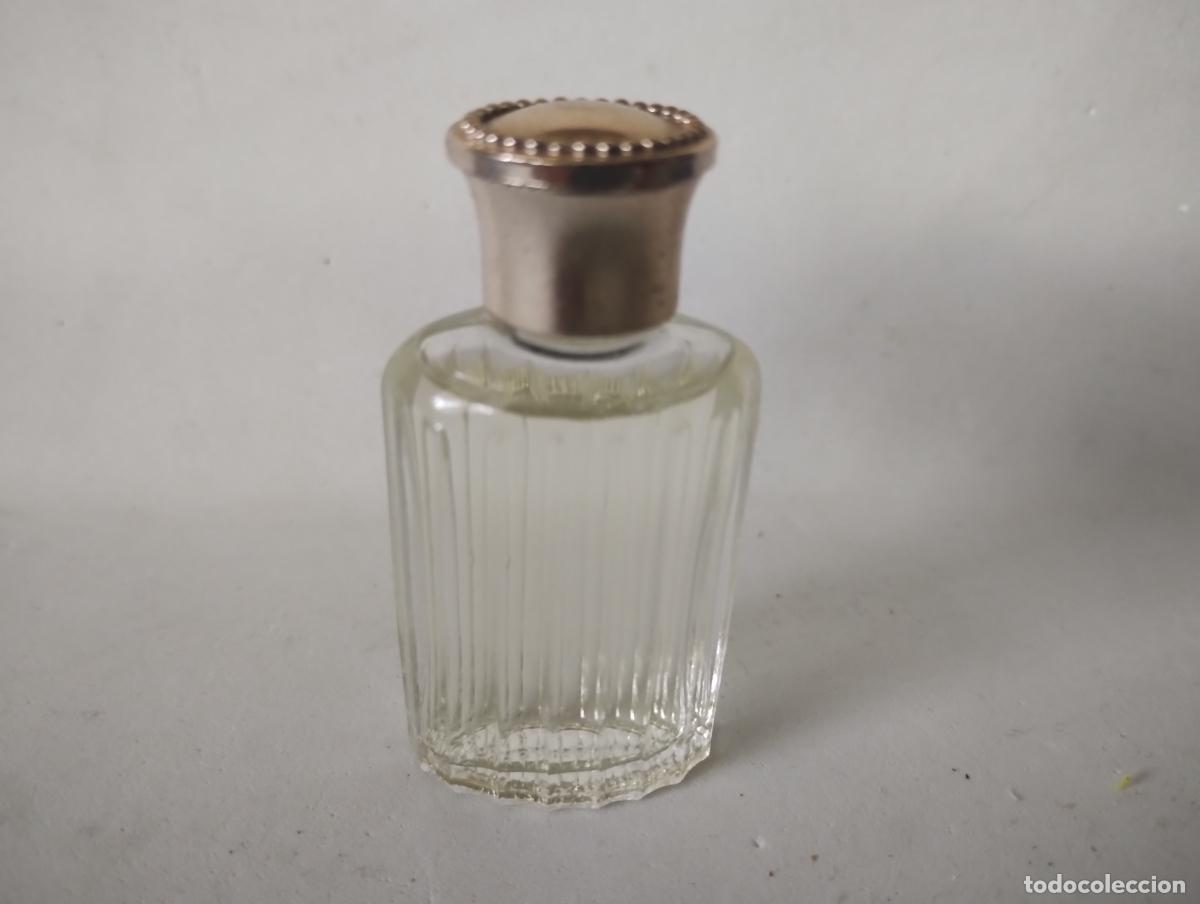 Miniaturas de perfumes antiguos: MINIATURA SIGNORICCI 2 DE NINA RICCI - SIN CAJA
