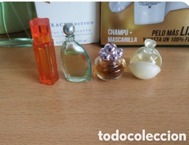 Miniaturas de perfumes antiguos: Colecci&oacute;n miniaturas cacharel