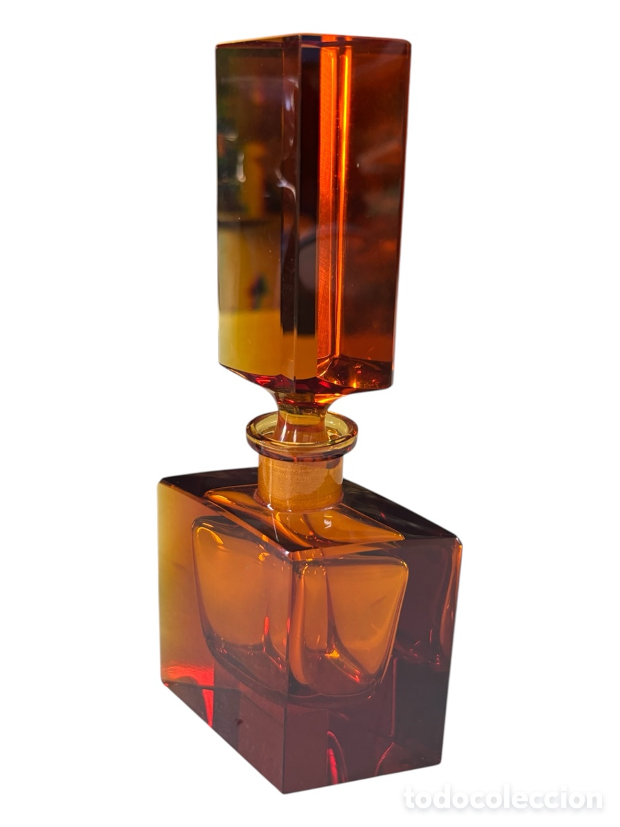 Miniaturas de perfumes antiguos: Bote de perfume. Moses Glass.