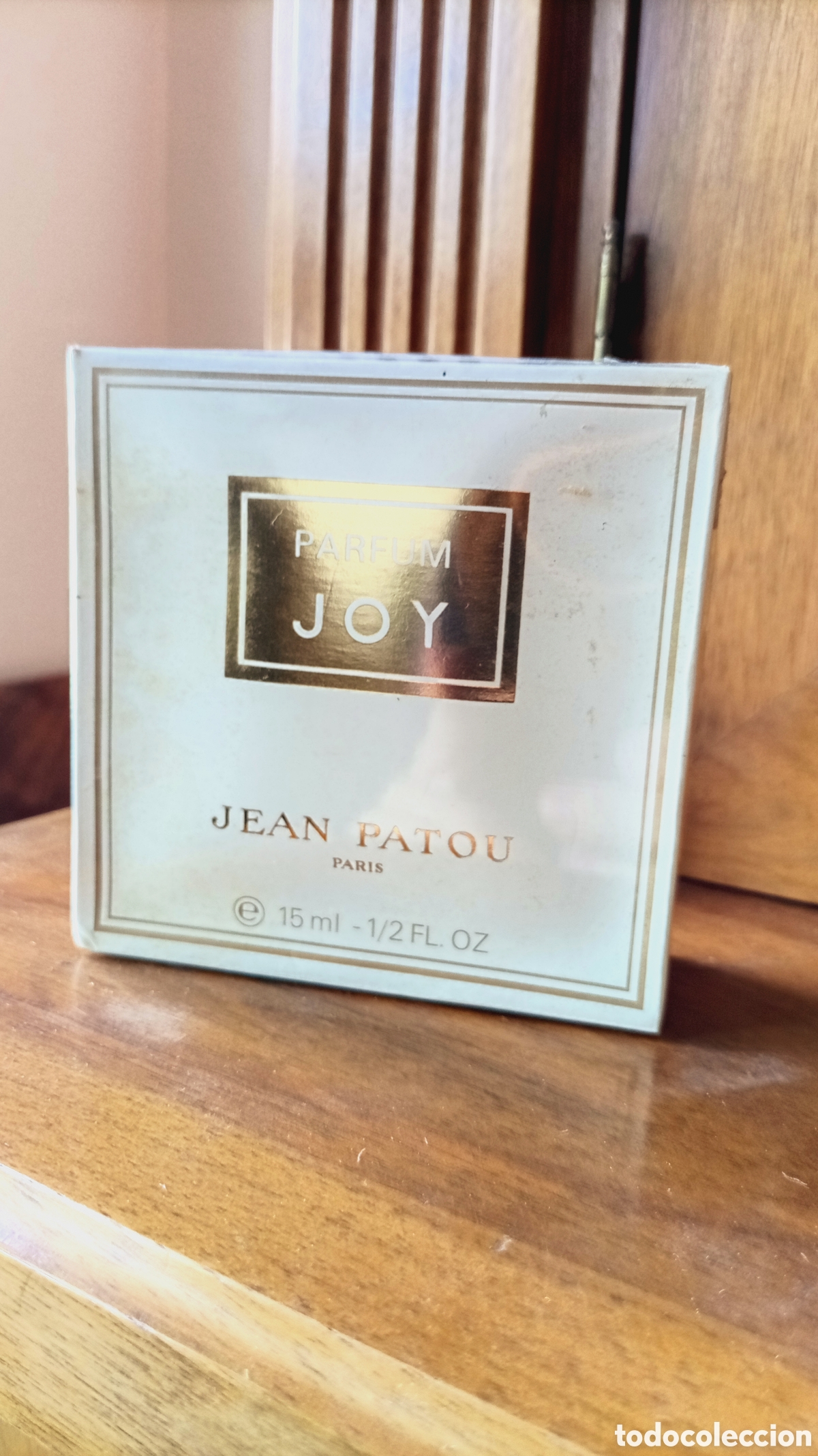 Miniaturas de perfumes antiguos: Frasco 15 ml JOY de Jean Patou precintado y sin abrir