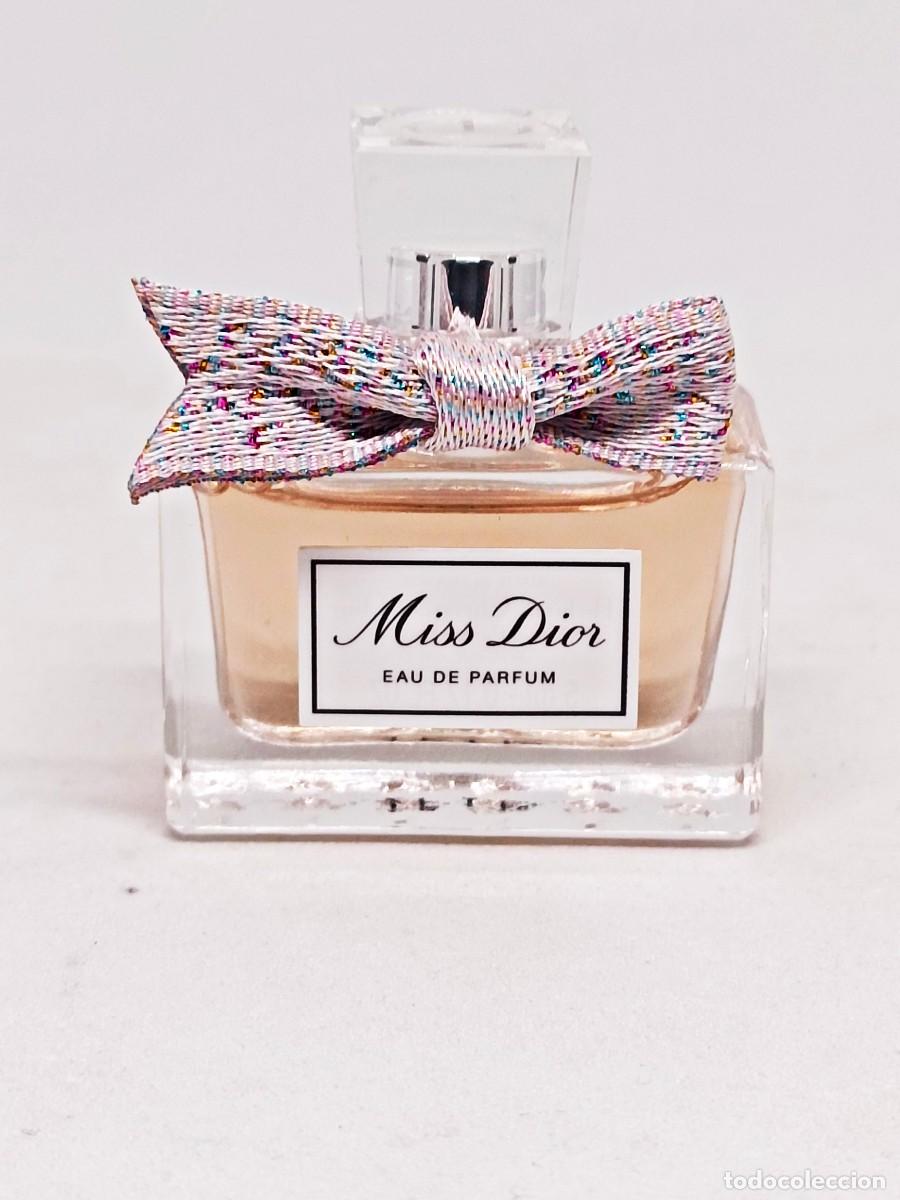 Miniaturas de perfumes antigos: Miniatura perfume Miss Dior Eau de Parfum Lazo de tela