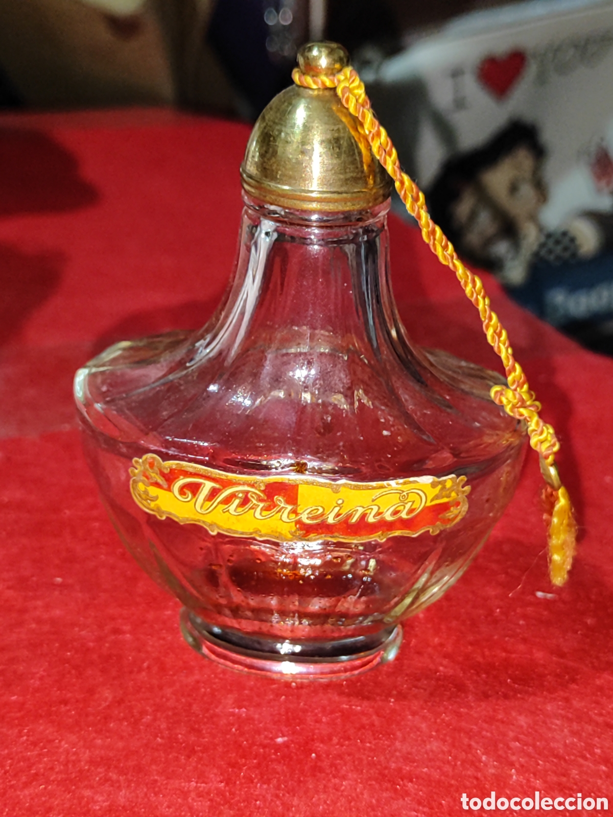 Miniaturas de perfumes antiguos: Muy antiguo frasco vac&iacute;o perfume VIRREINA a&ntilde;os 50