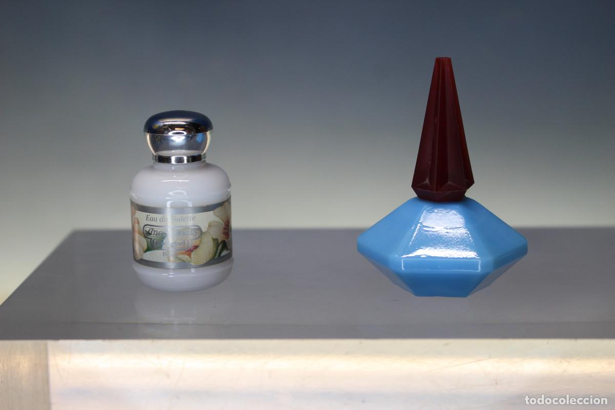Miniaturas de perfumes antiguos: Miniaturas Perfume Cacharel. 2 miniperfumes llenos.