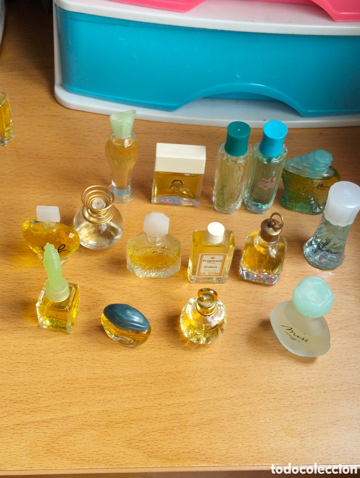 Miniaturas de perfumes antiguos: Lote 15 miniaturas de perfume