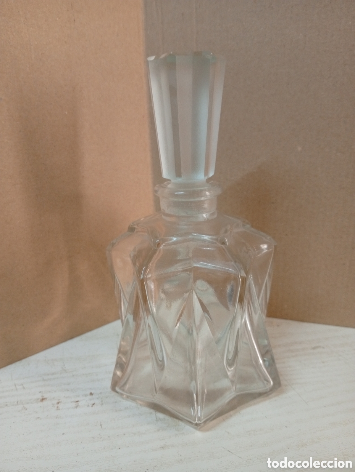 Miniaturas de perfumes antiguos: Botella de perfume marca Monarda - Foto 1