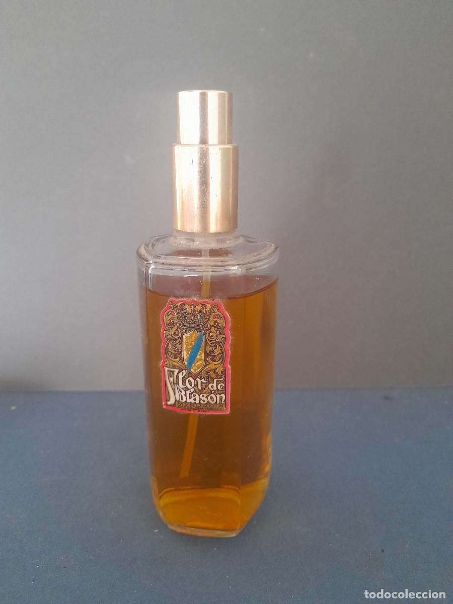 Miniaturas de perfumes antiguos: Pulverizador myrurgia flor de blason, lleno, 15cm aprox