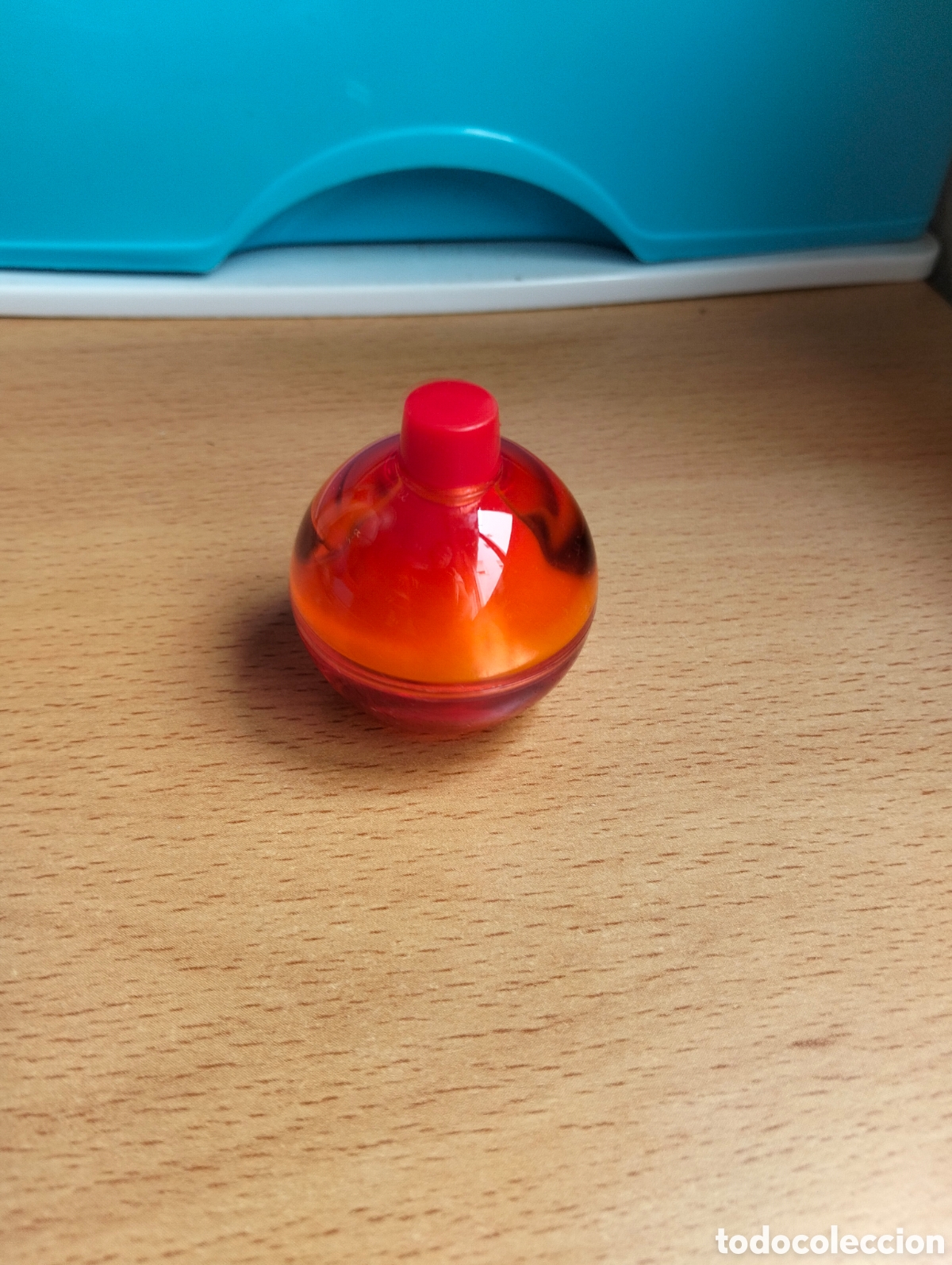 Miniaturas de perfumes antiguos: Issey miniatura de perfume