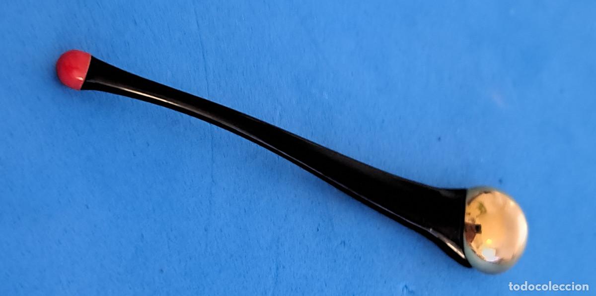 Miniaturas de perfumes antiguos: MASAJEADOR PARA OJOS - Medidas; 8,5 cms. - PARA APLICAR CREMAS RELAJANTES
