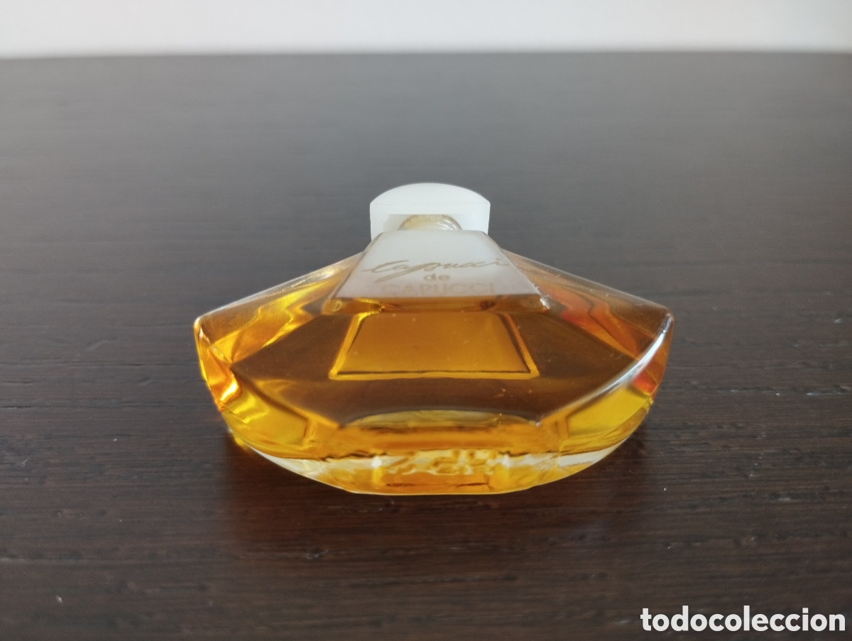 Miniaturas de perfumes antiguos: Miniatura de perfume Capucci de Capucci - Foto 7