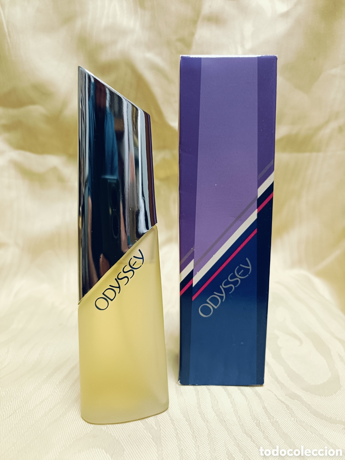 Miniaturas de perfumes antiguos: FRASCO COLONIA , PERFUME AVON . NUEVO EN SU CAJA .A&Ntilde;OS 60-70. STOCK DE TIENDA.