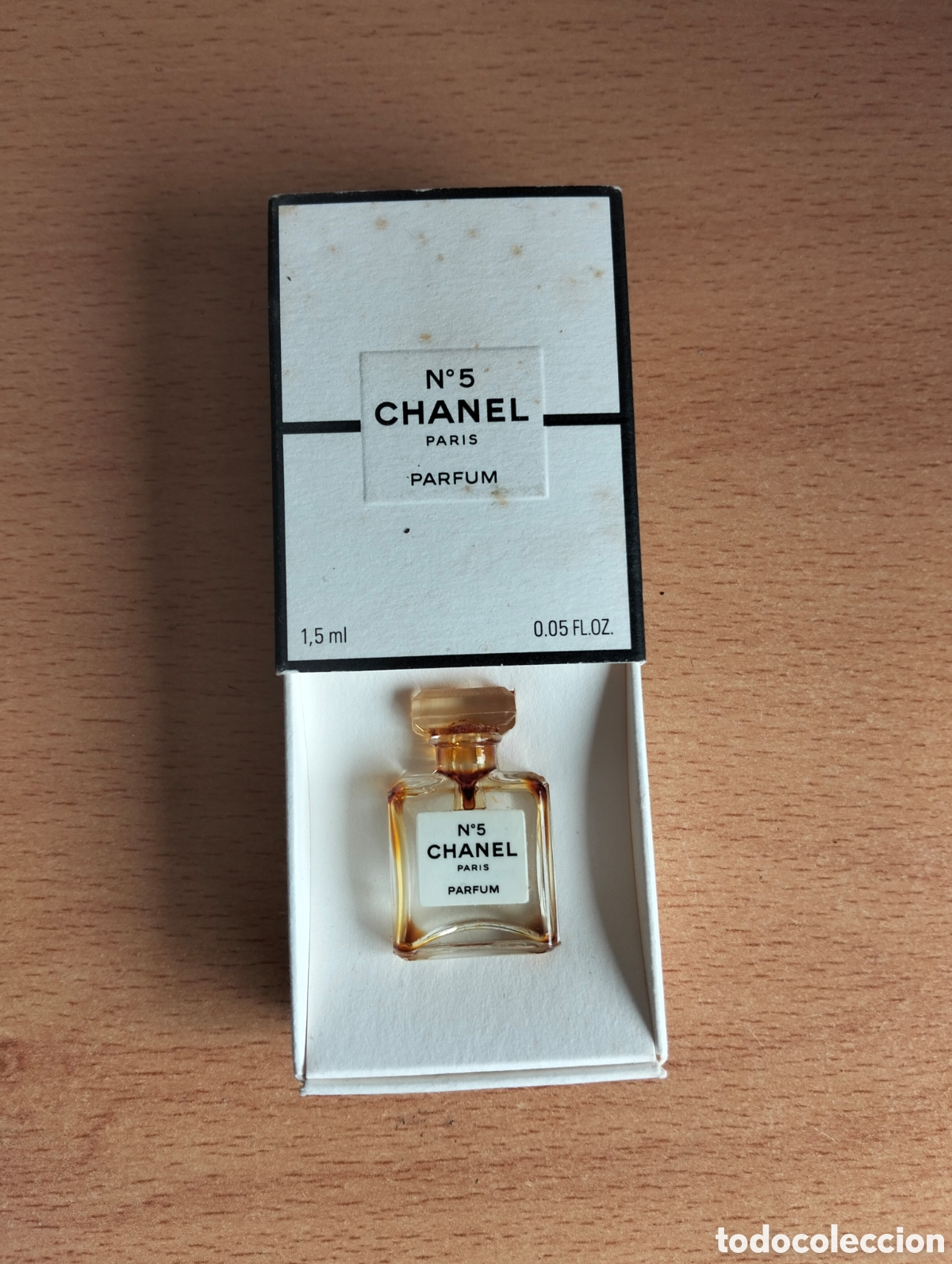 Miniaturen von alten Parf&uuml;men: Mini muestra Chanel 5 vacio