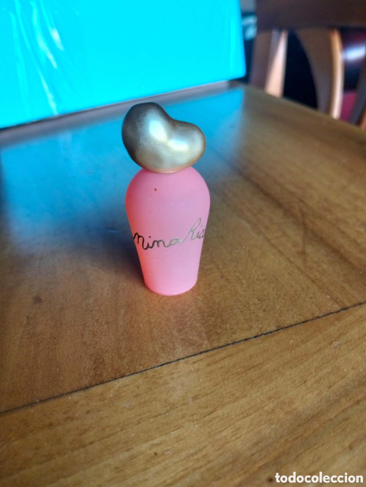 Miniaturas de perfumes antiguos: Nina ricci miniatura de perfume