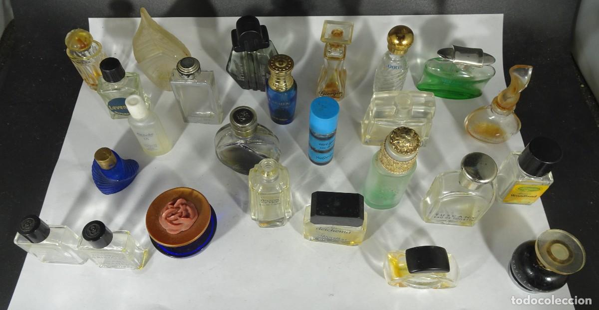 Miniatures of antique perfumes: LOTE DE 25 PERFUMES COLONIAS MINIATURA ,VAC&Iacute;OS, VER FOTOS