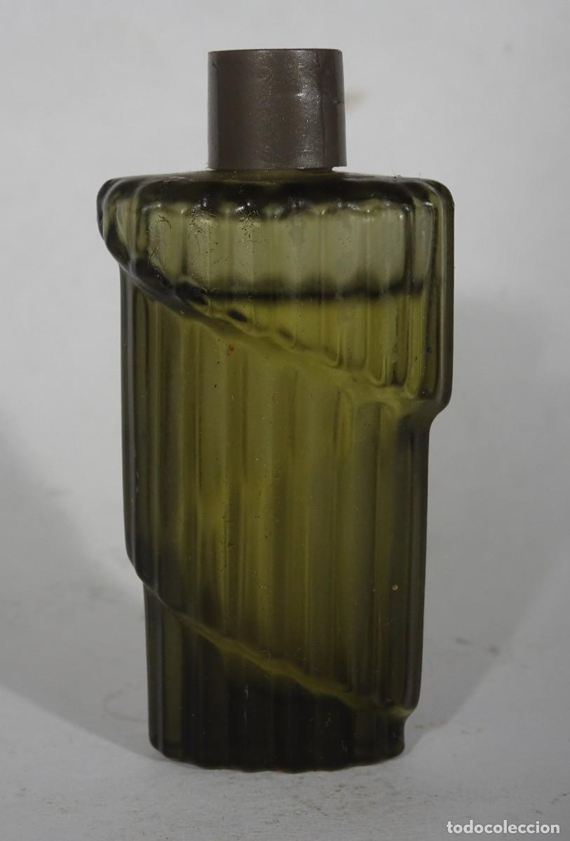 Miniaturas de perfumes antiguos: ANTIGUO PERFUME , MONTANA PARFUM D&acute;HOMME, CASI LLENO, VER FOTOS