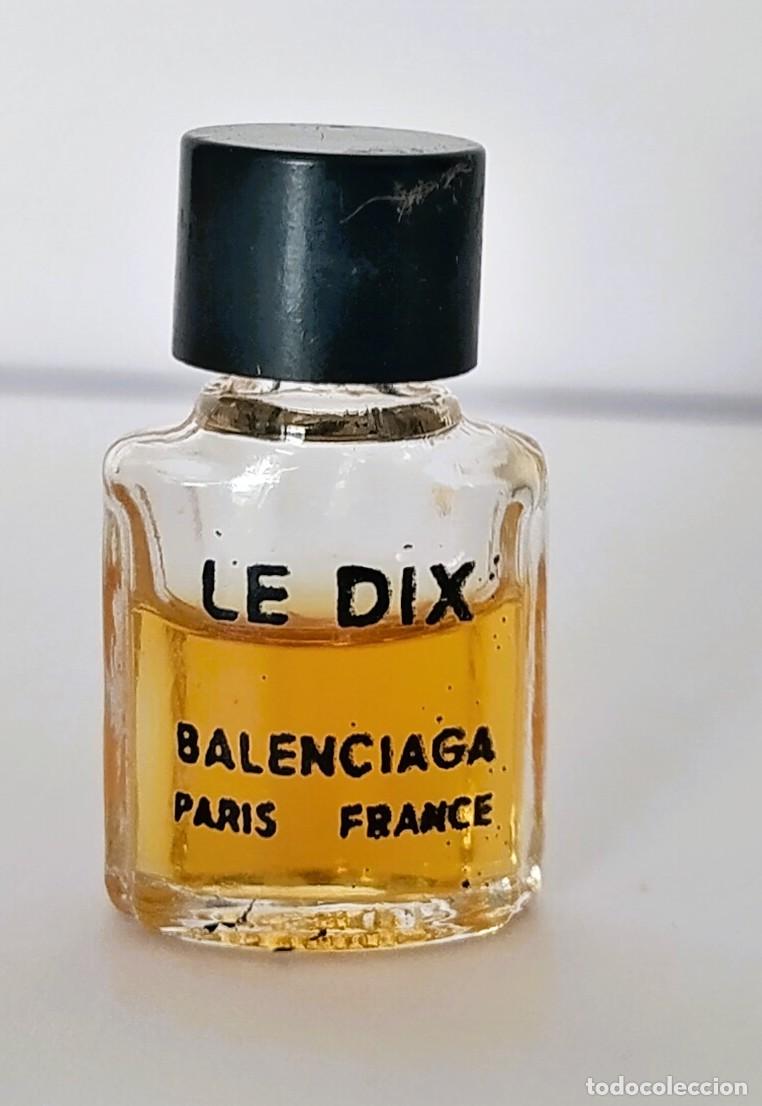 Miniaturas de perfumes antiguos: Miniatura de perfume de colecci&oacute;n Cristobal Balenciaga Le Dix Perfume sin caja