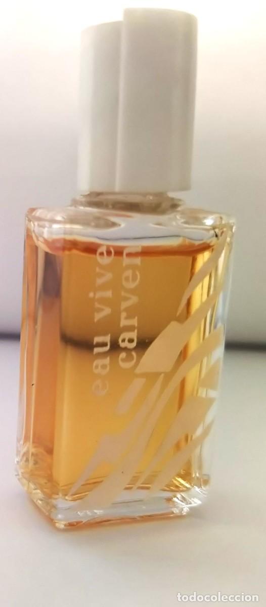 Miniaturas de perfumes antiguos: Miniatura de perfume de colecci&oacute;n Carven Eau Vive sin caja