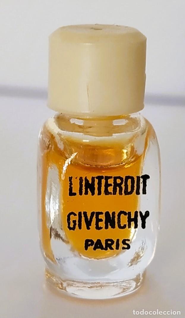 Miniaturas de perfumes antiguos: Miniatura de perfume de colecci&oacute;n Givenchy L'Interdit Parfum sin caja