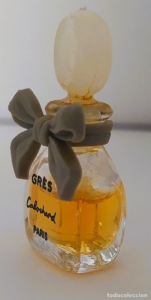Miniaturas de perfumes antiguos: Miniatura de perfume de colecci&oacute;n Gr&egrave;s Cabochard Parfum sin caja - Foto 2