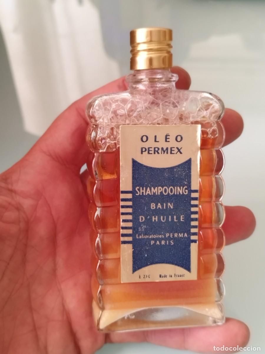 Miniaturas de perfumes antiguos: Antiguo frasco de shampoo, Ol&eacute;o Permex Shampooing Bain d'Huile de los Laboratoires Perma Paris.