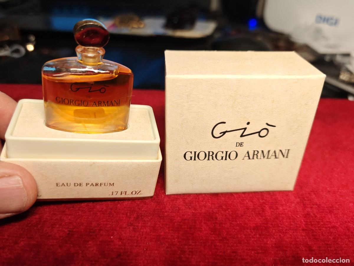 Miniaturas de perfumes antiguos: Miniatura perfume gio de Giorgio armani