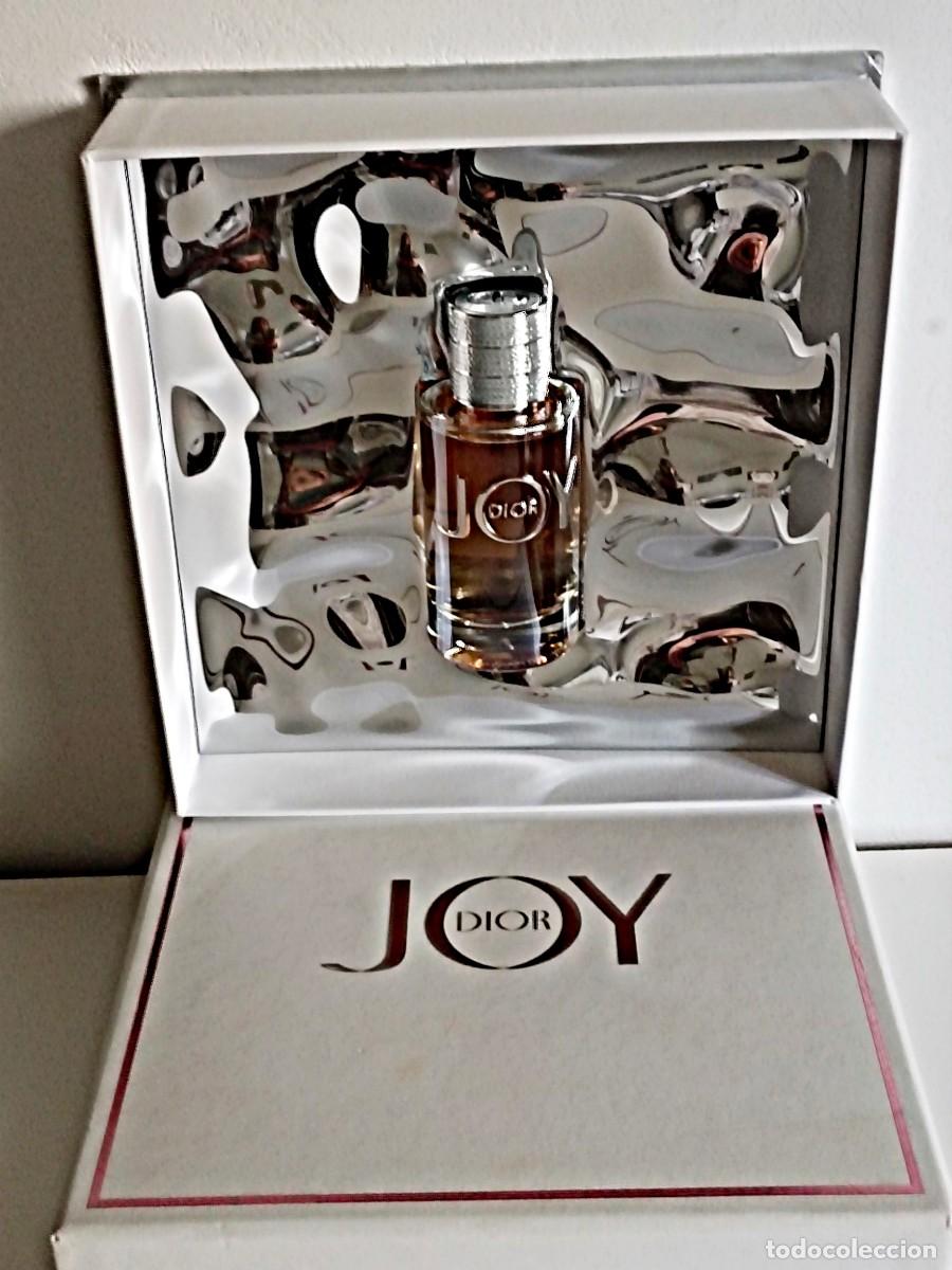 Miniaturas de perfumes antiguos: Cofre Dior JOY Eau de Parfum 50ml