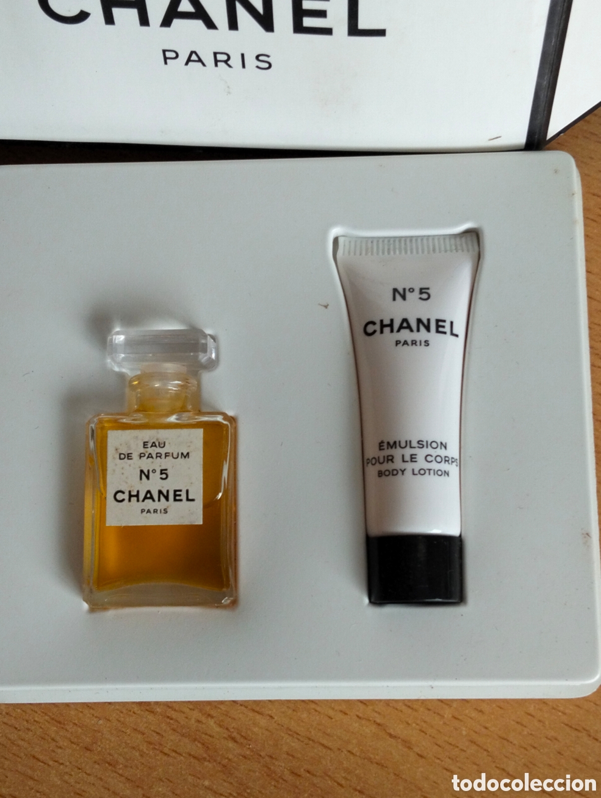 Miniaturas de perfumes antiguos: Chanel 5 set de colecci&oacute;n - Foto 4