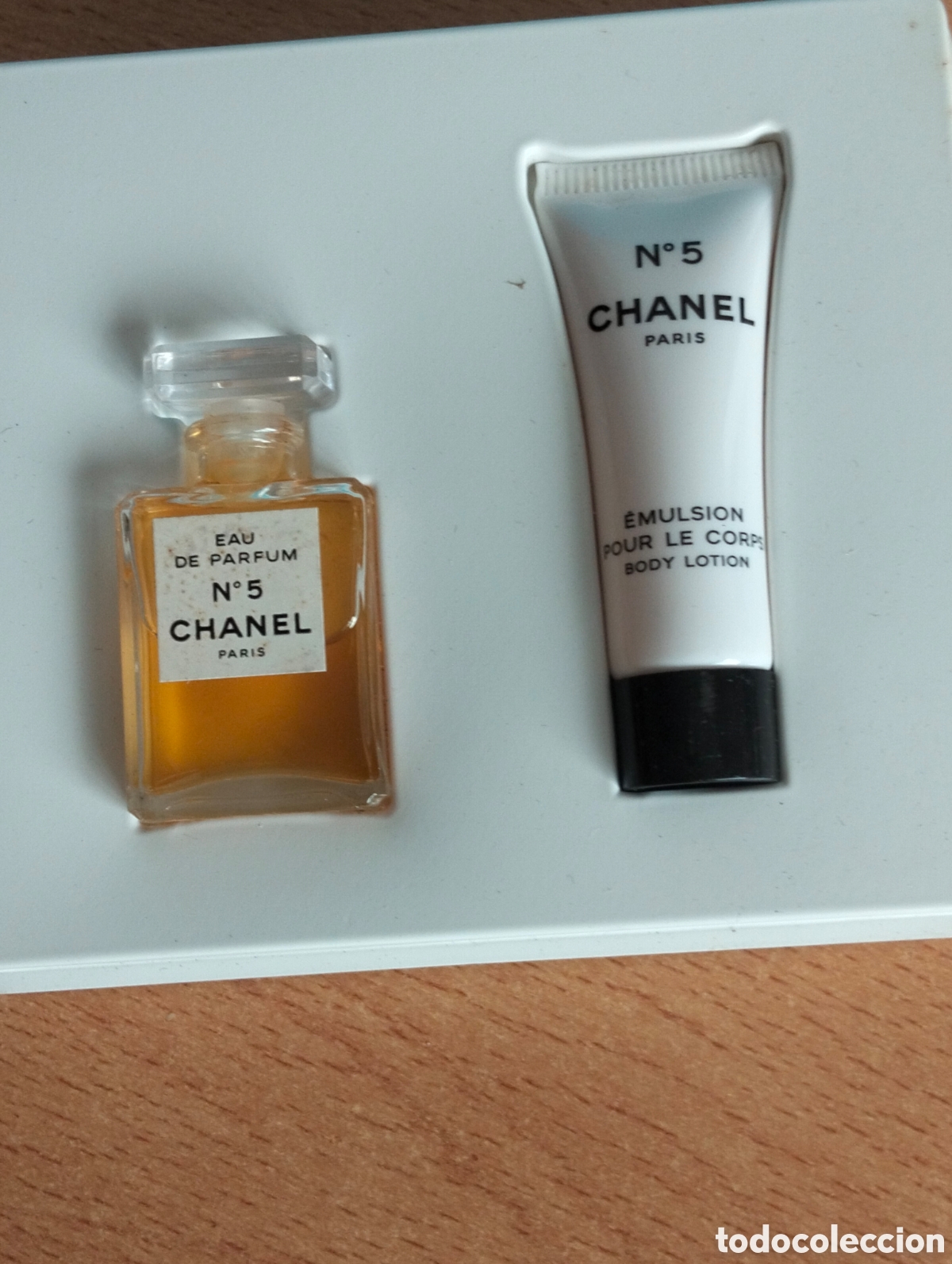 Miniaturas de perfumes antiguos: Chanel 5 set de colecci&oacute;n - Foto 6