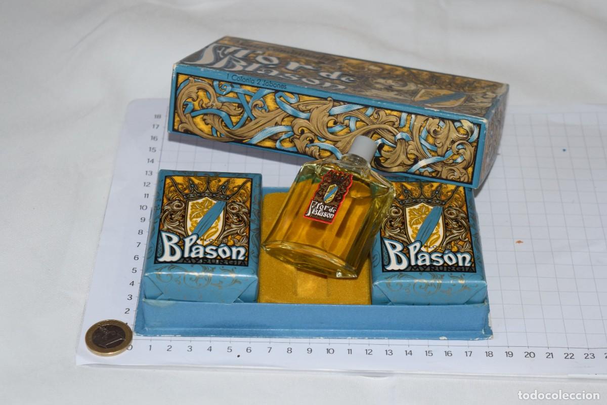 Miniaturas de perfumes antiguos: Vintage - FLOR de BLASON - MYRURGIA - Caja / Estuche COMBINADO - Frasco colonia y 2 jabones - &iexcl;Mira!