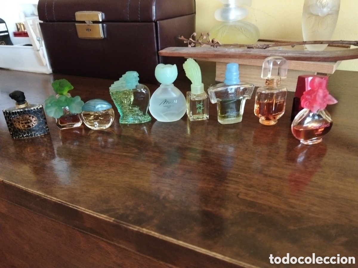 Miniaturas de perfumes antiguos: Colecci&oacute;n de miniaturas de perfume