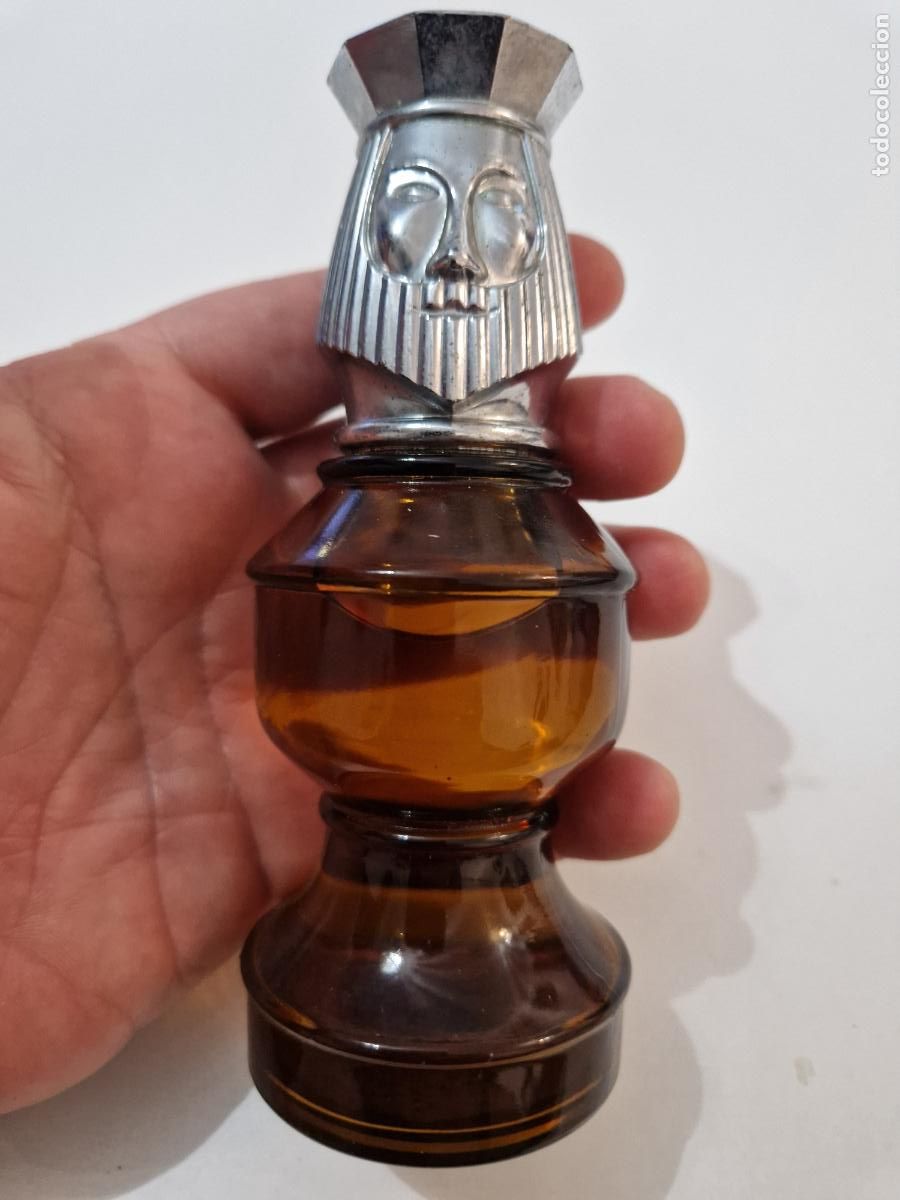 Miniaturas de perfumes antiguos: antigua botella colonia perfume Avon figura de ajedrez locion afeitar rey vintage retro