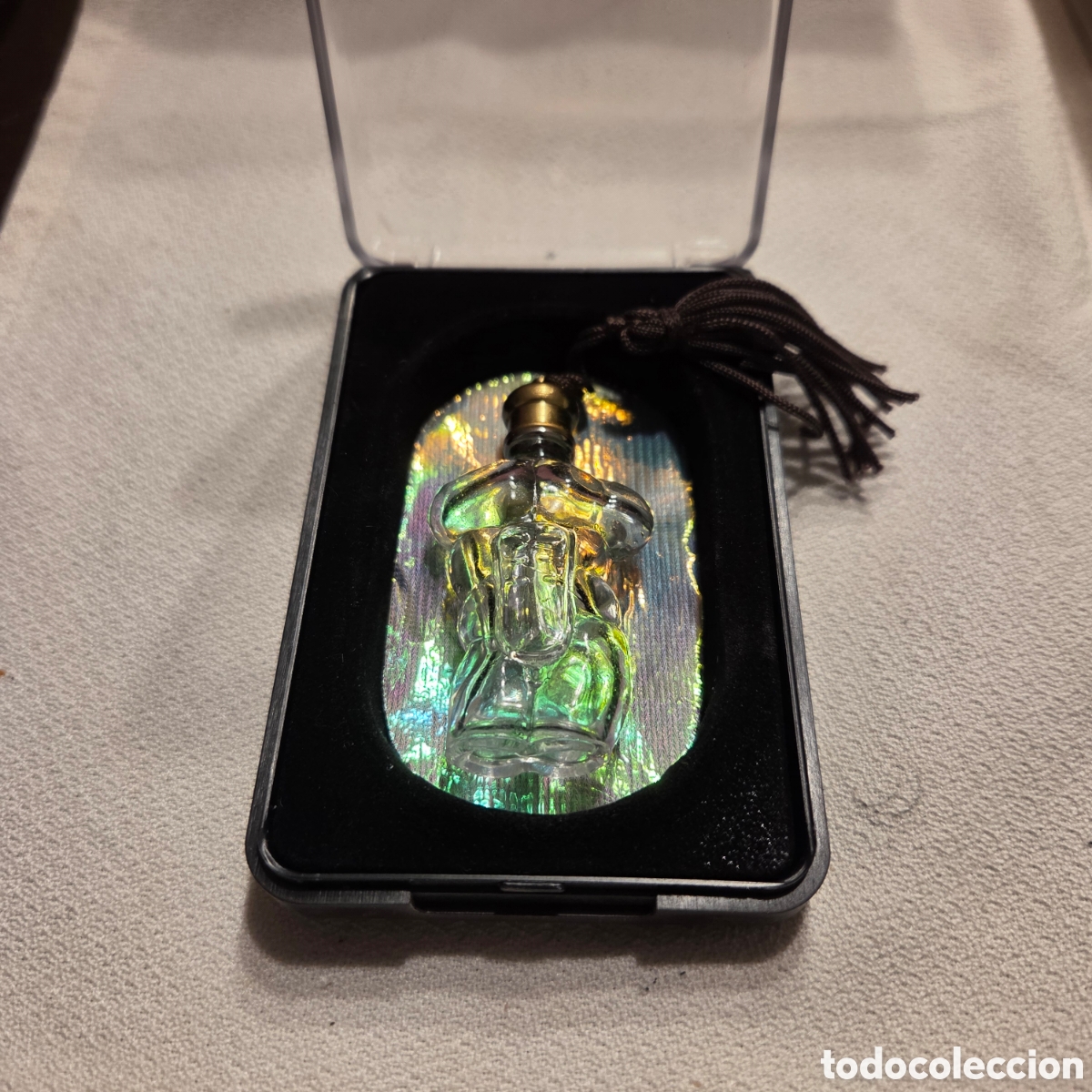Miniaturas de perfumes antiguos: Miniatura de Perfume Vintage A&ntilde;os 80/90 - Frasco Silueta Torso con Estuche Hologr&aacute;fico Original