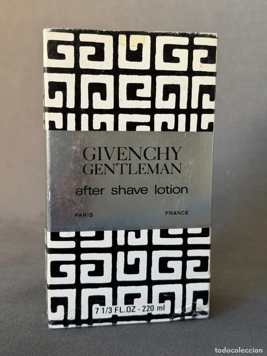 Miniatures of antique perfumes: Vintage Givenchy Gentleman , after shave lotion , 220 ml. ref. 7407 , 1970s.
