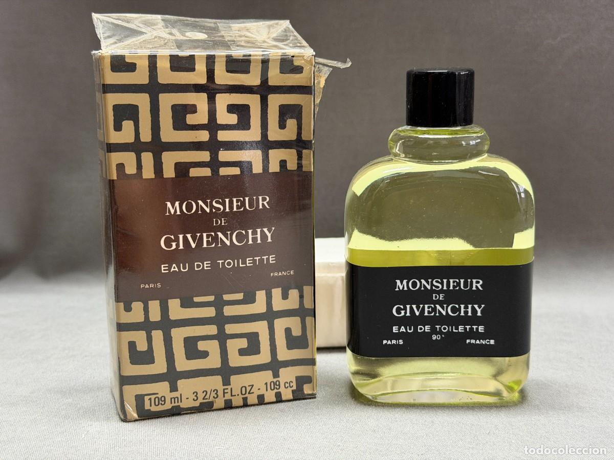 Miniatures of antique perfumes: Vintage Monsieur de Givenchy , eau de toilette , 109 cc. oz. ref. 5206 , 1970s.