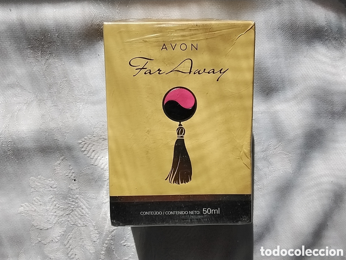 Miniatures of antique perfumes: CAJA AVON FAR AWAY 50ML.