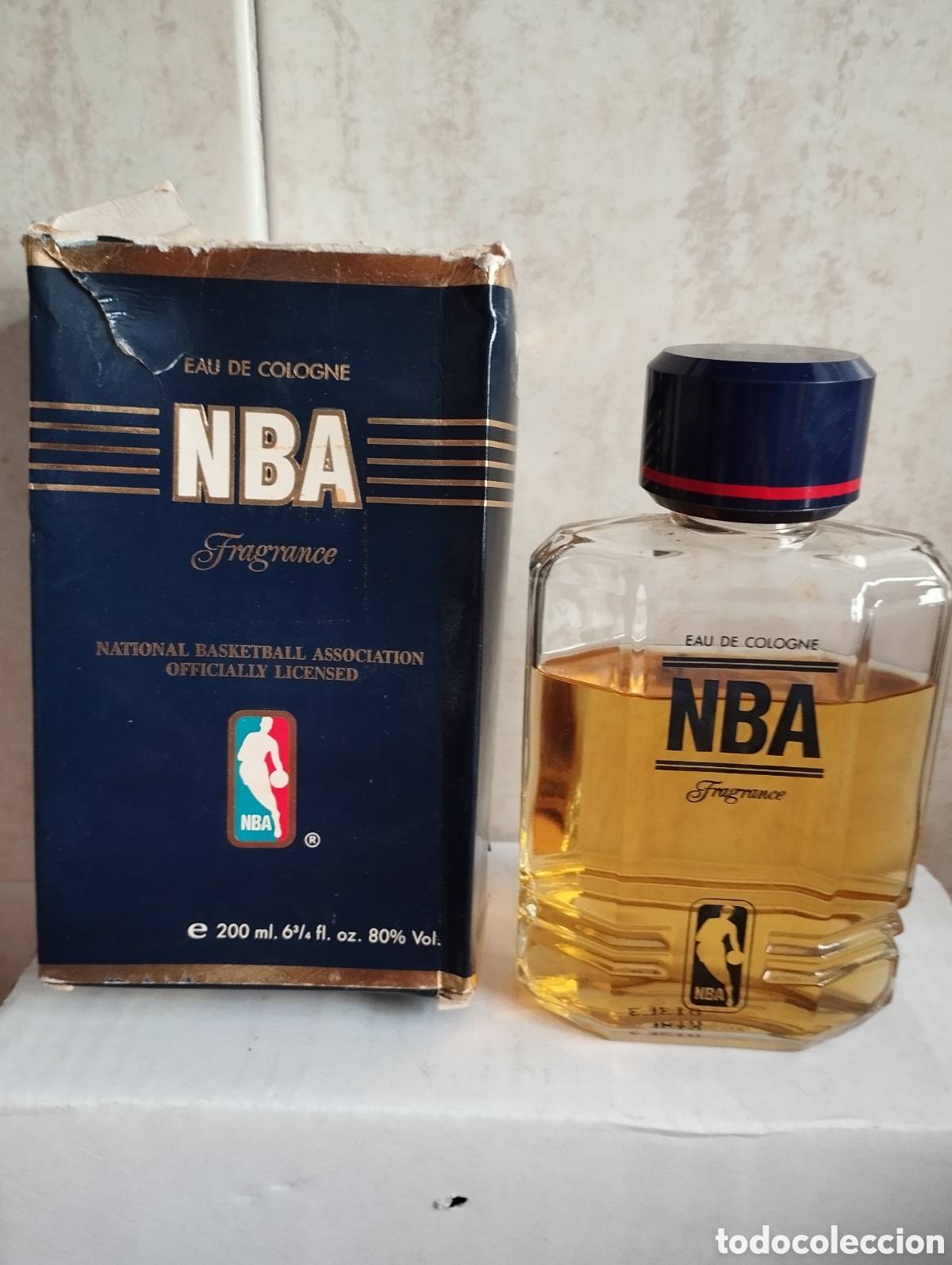 Miniaturas de perfumes antiguos: BOTE COLONIA NBA 200 ML