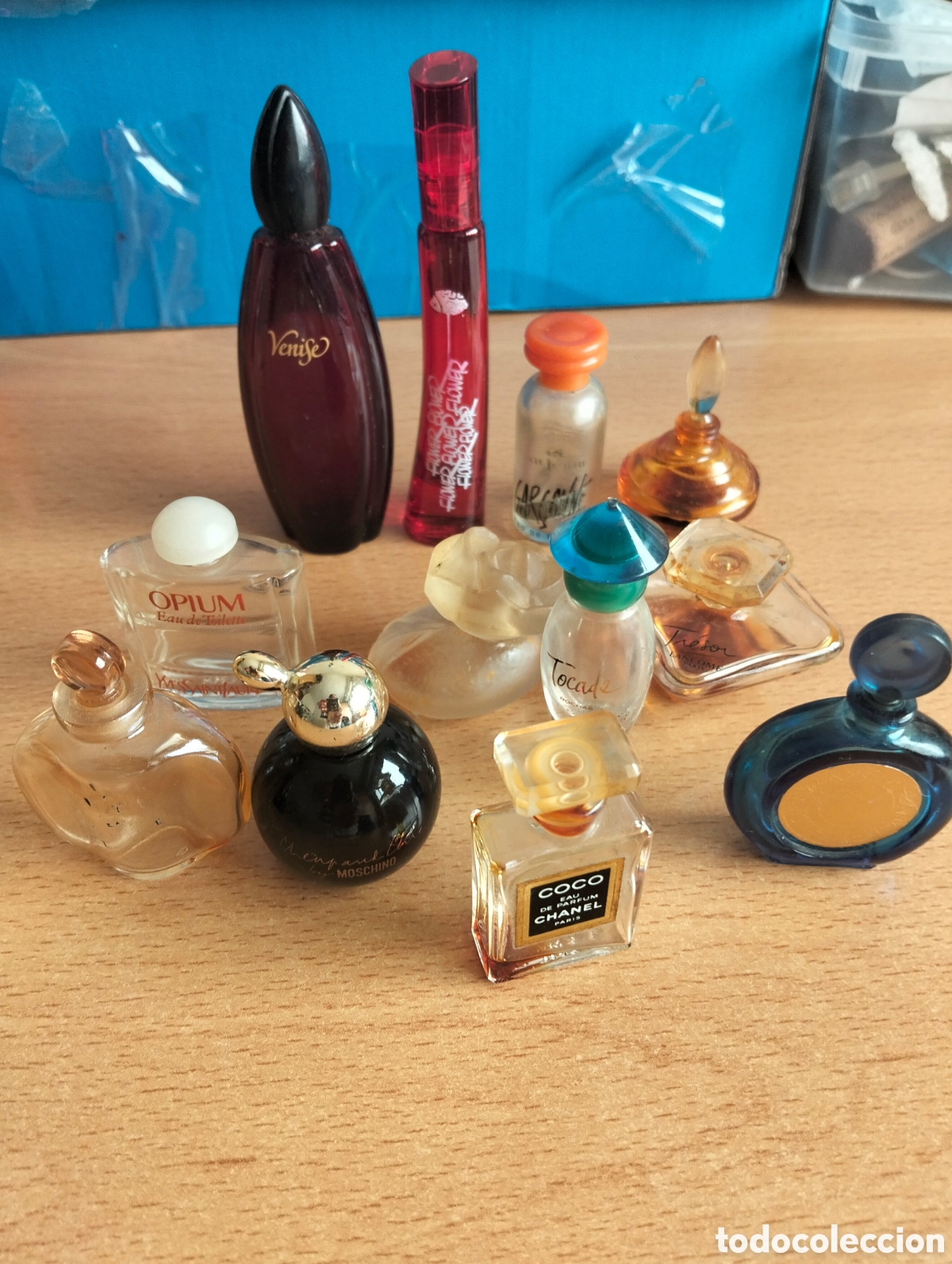 Miniaturas de perfumes antiguos: Colecci&oacute;n mini perfume de mujer - Foto 2