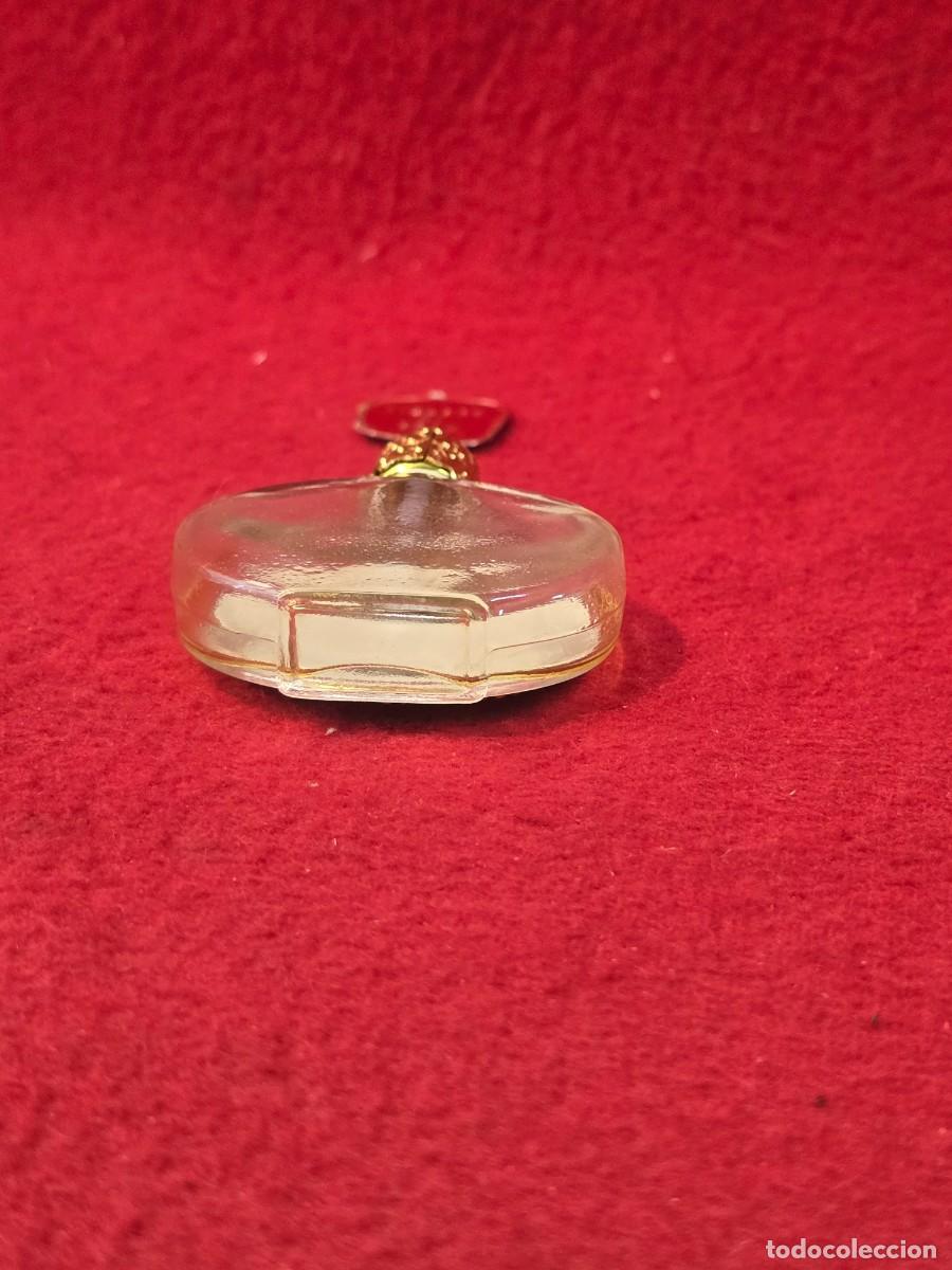 Miniaturas de perfumes antiguos: FRASCO DE PERFUMES CON BORDADO - Foto 3