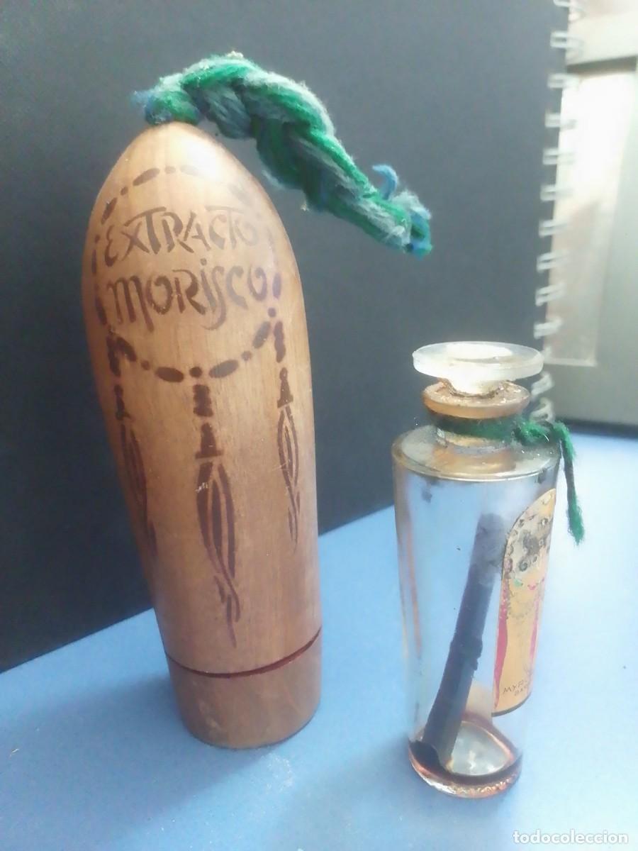 Miniaturas de perfumes antiguos: PIEZA DE MUSEO: FRASCO Y ESTUCHE DE MADERA &rdquo;EXTRACTO MORISCO&rdquo; &ndash; MADERAS DE ORIENTE DE MYRURGIA (PRIM